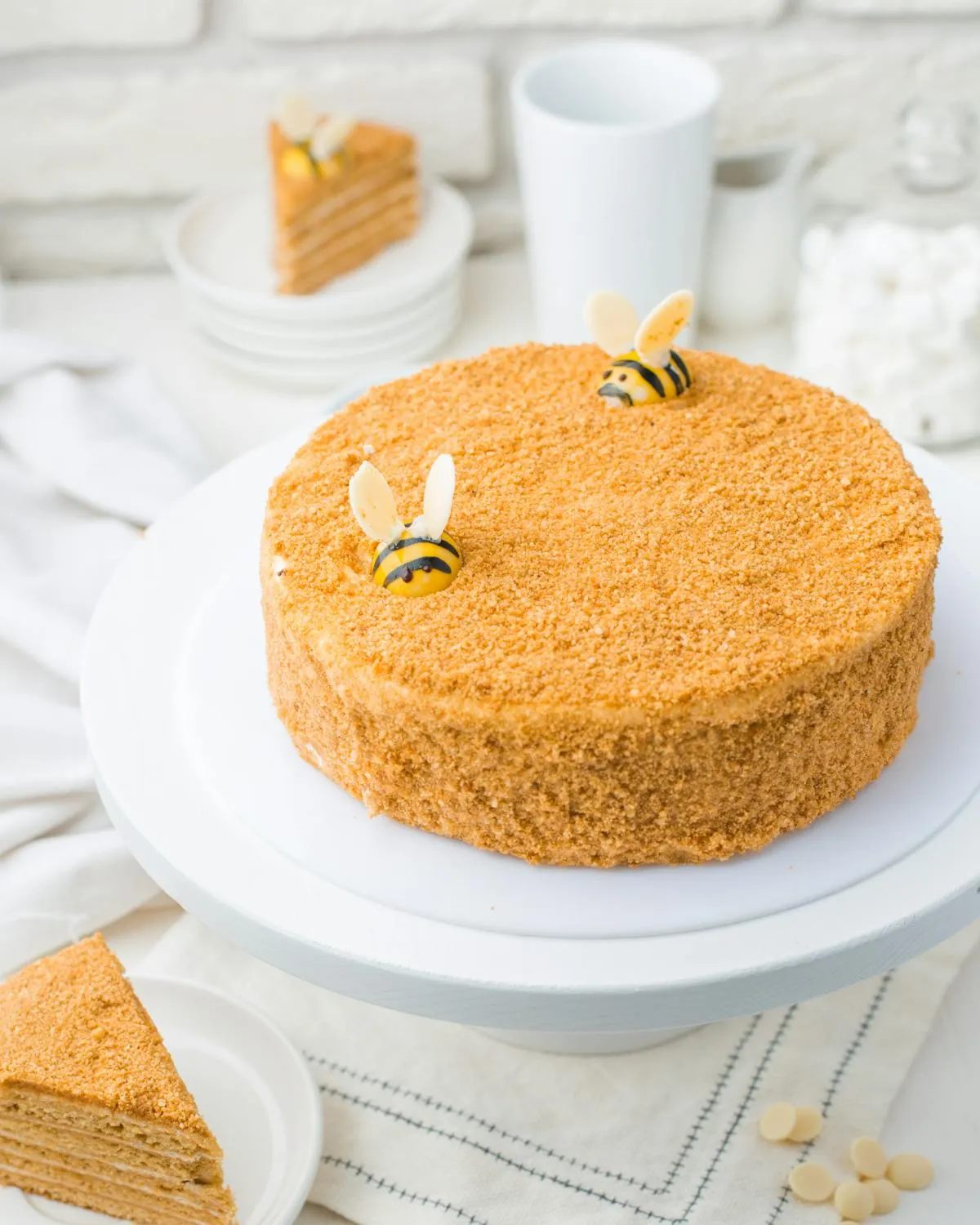 Découvrez la recette incontournable de la pâte à bombe : un délice sucré à réaliser chez soi !