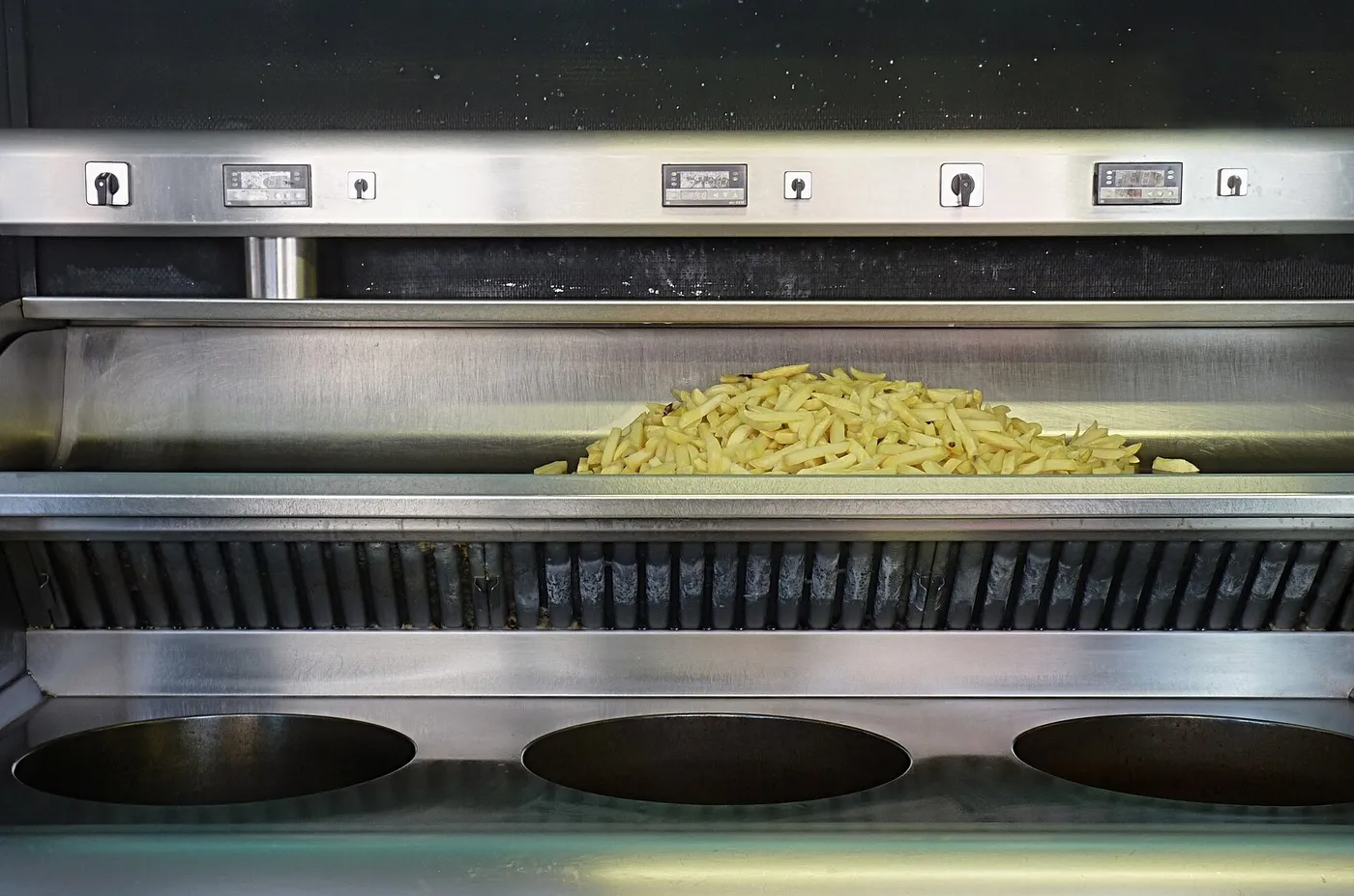 Huile de friture : bien la choisir, la réutiliser et la jeter