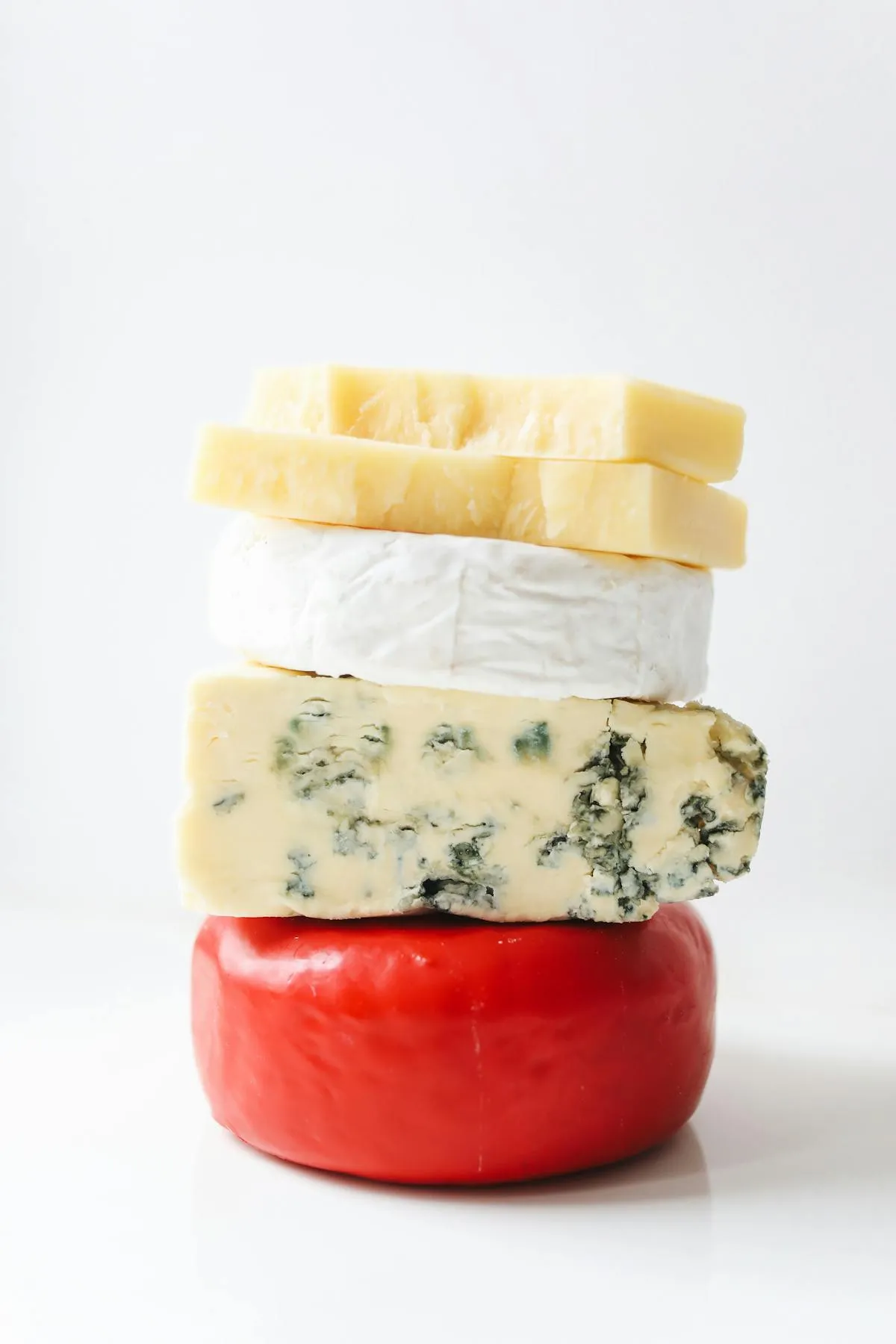 L’affinage expliqué pas à pas : comment le temps et l’humidité transforment un fromage