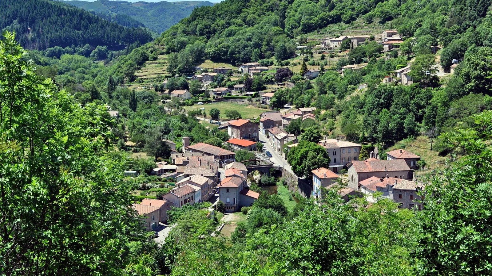 Les produits de l'Ardèche à découvrir sur place : châtaigne, picodon, caillette